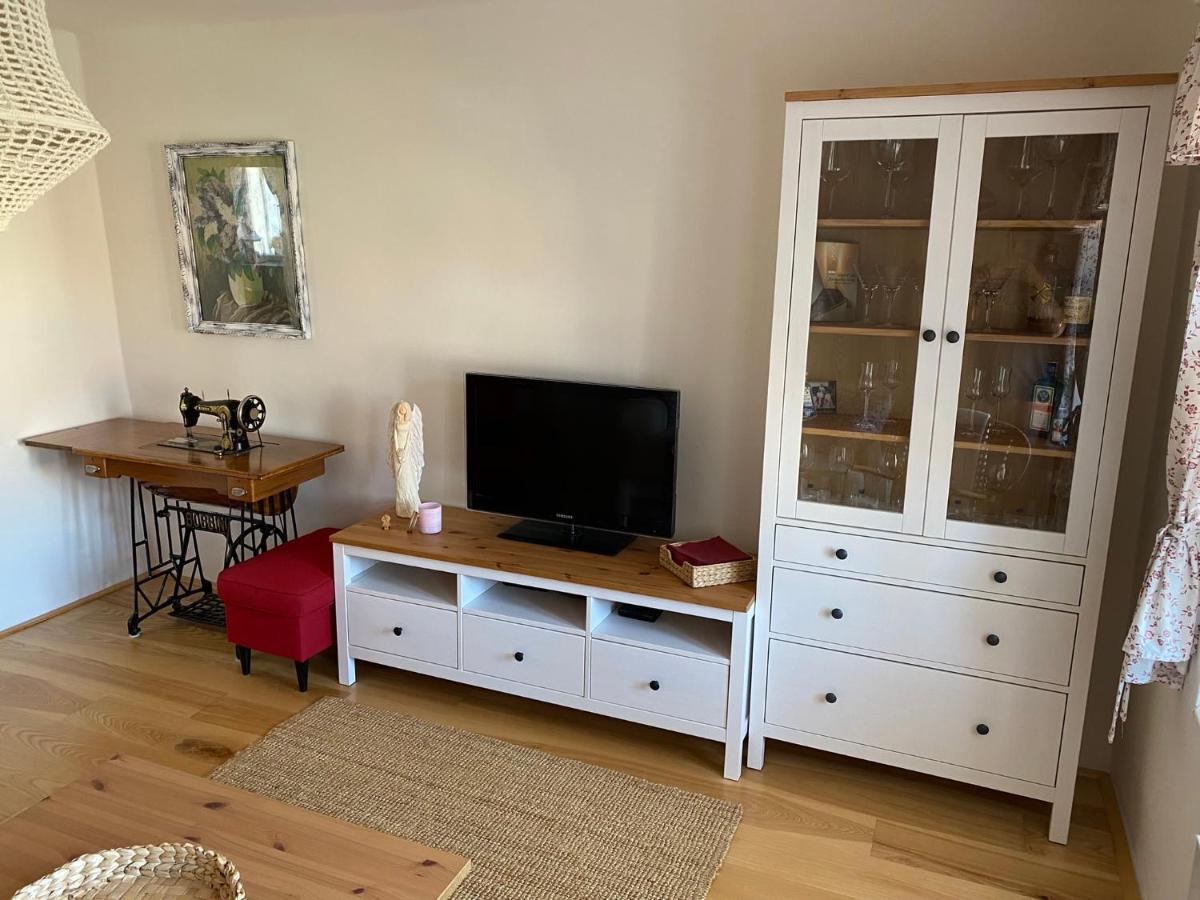 Villa Nad Slováckým sklípkem Tupesy Esterno foto